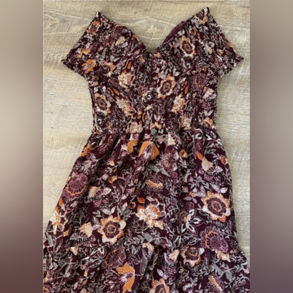 Bb Dakota smock off shoulder criss cross sleeveless dress in purple floral print - Picture 10 of 16